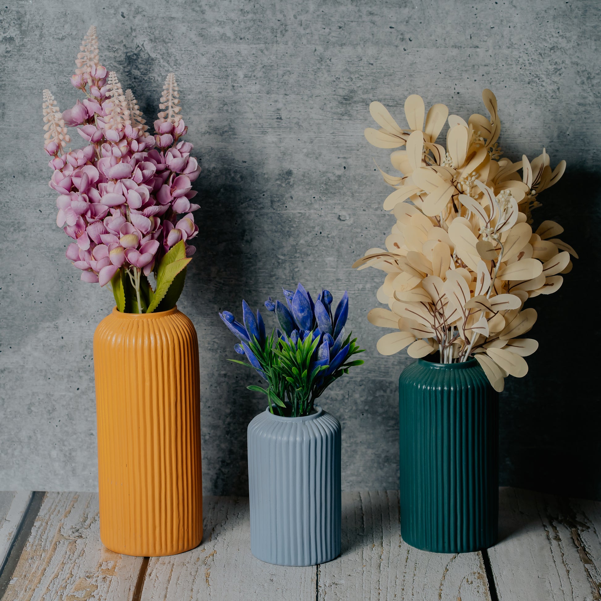 Table Top Flower vase matt premium quality Dekspace