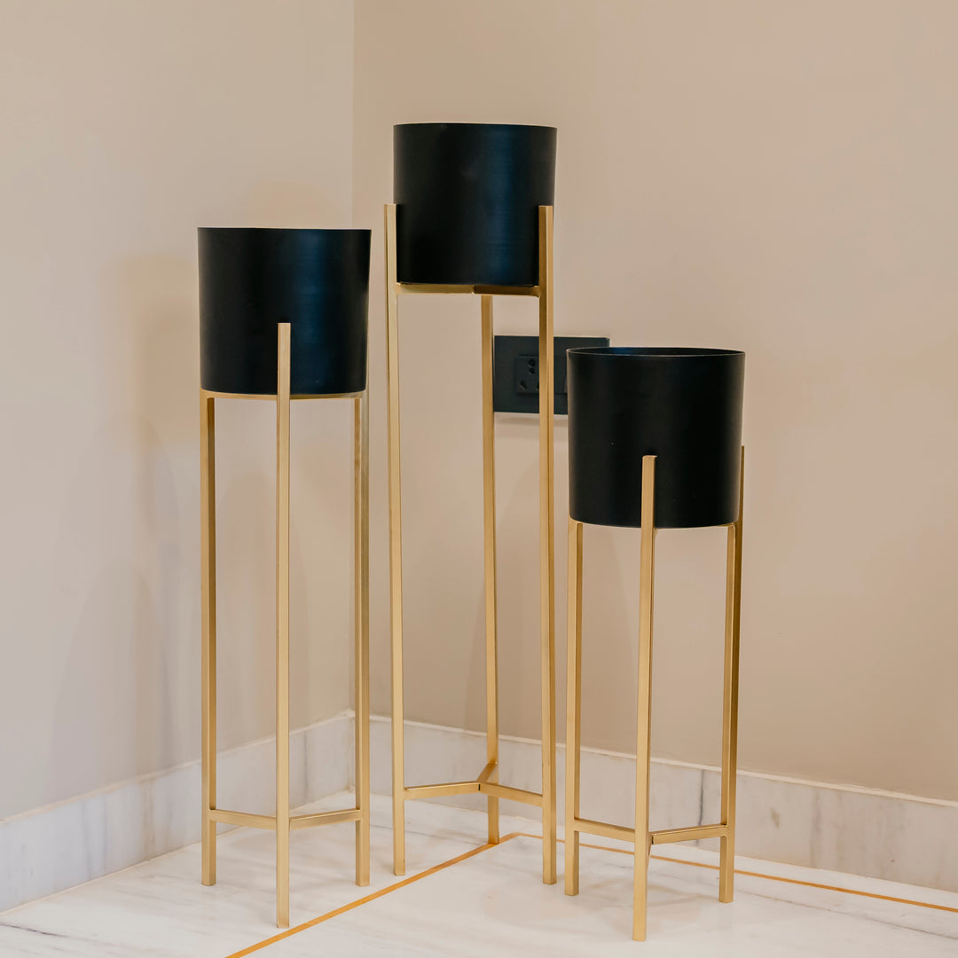 Gold and Black Metal Plant Stand Set Dekspace