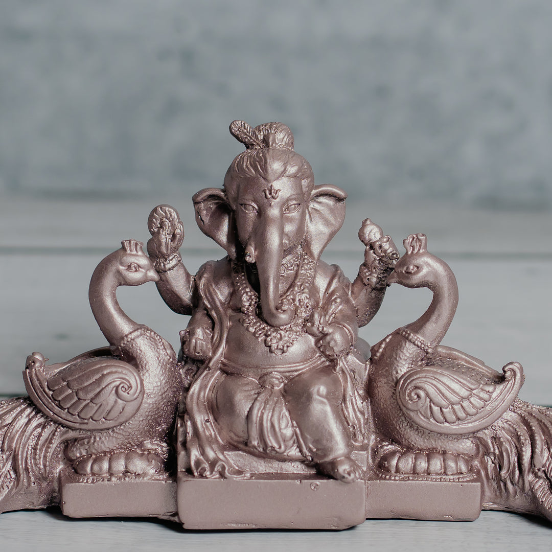 Divine Ganesha Diya Set Dekspace