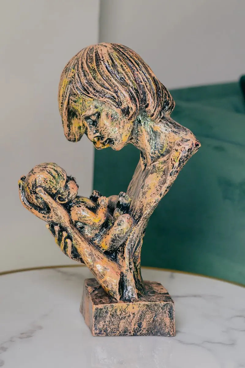 The loving mother abstract -BR Dekspace