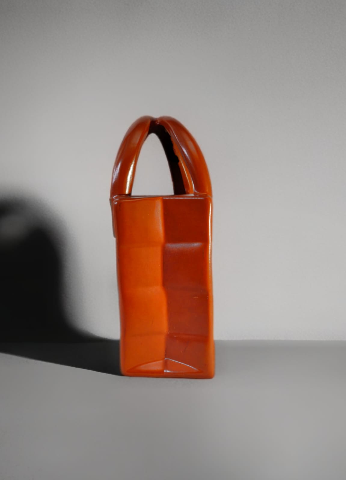 Brown Handbag Vase Dekspace