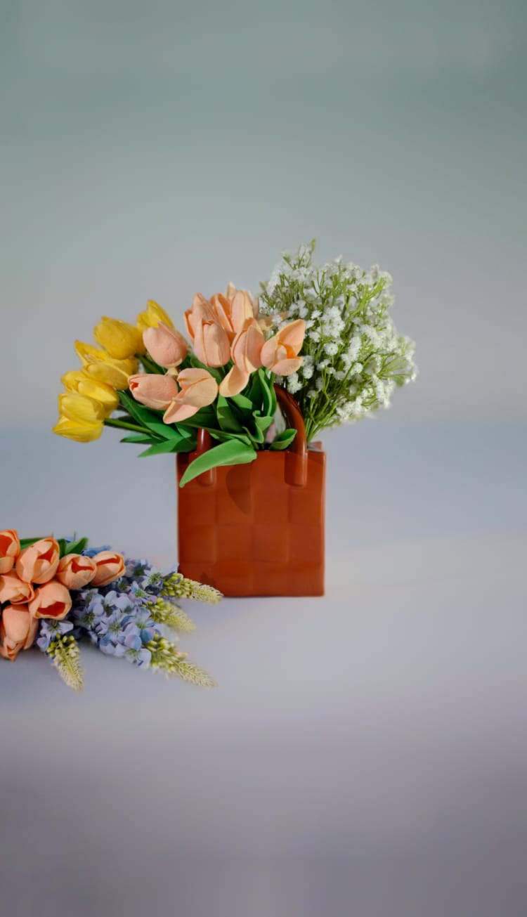 Brown Handbag Vase Dekspace